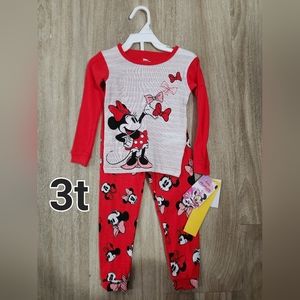 Size 3t minnie pj's, NWT!